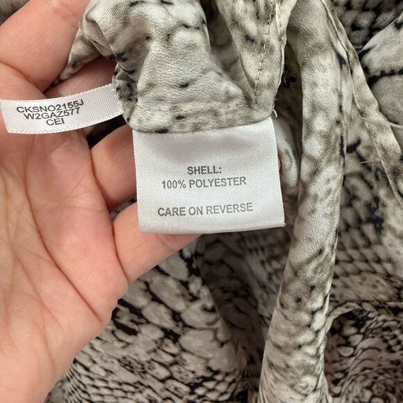 Calvin Klein Black and White Blouse - Picture 3 of 5